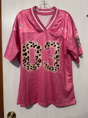 Women’s Y2K Leopard Number Graphic Oversized Top / Football Jersey,  Size M / L?